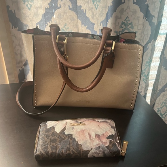 Calvin Klein Handbags - Calvin Klein Cream and Brown Tote Bag & Floral Wallet